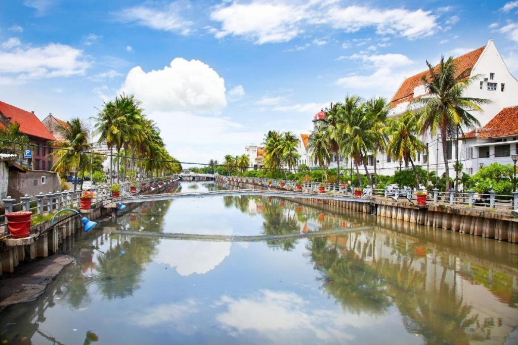 California Hotel Jakarta Ngoại thất bức ảnh
