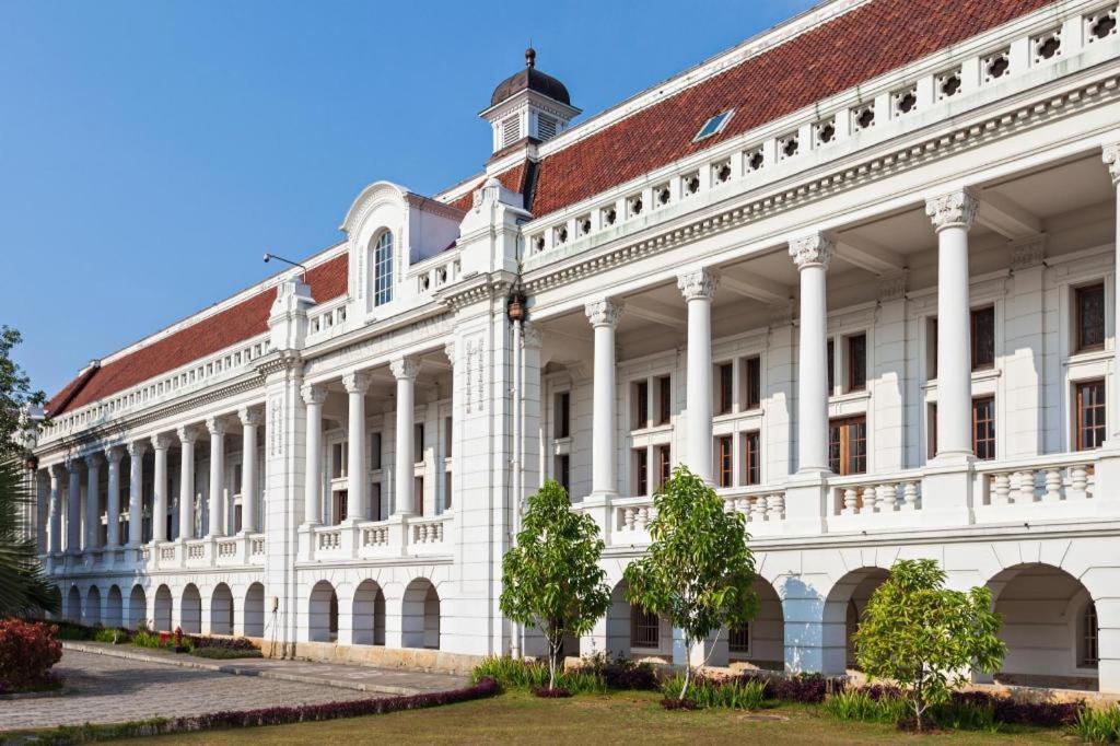 California Hotel Jakarta Ngoại thất bức ảnh