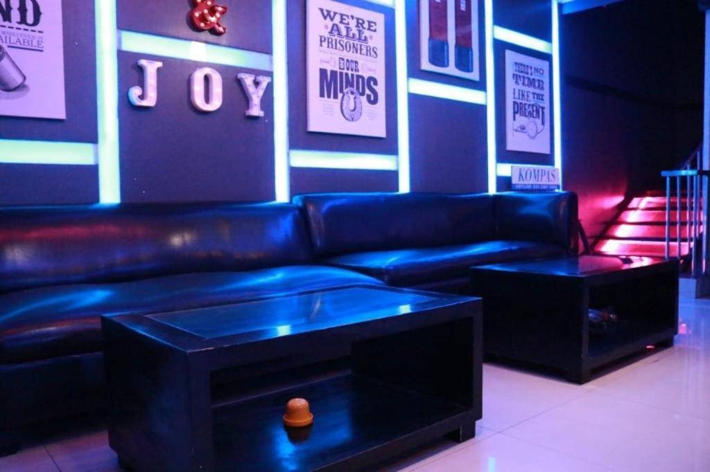 California Hotel Jakarta Ngoại thất bức ảnh
