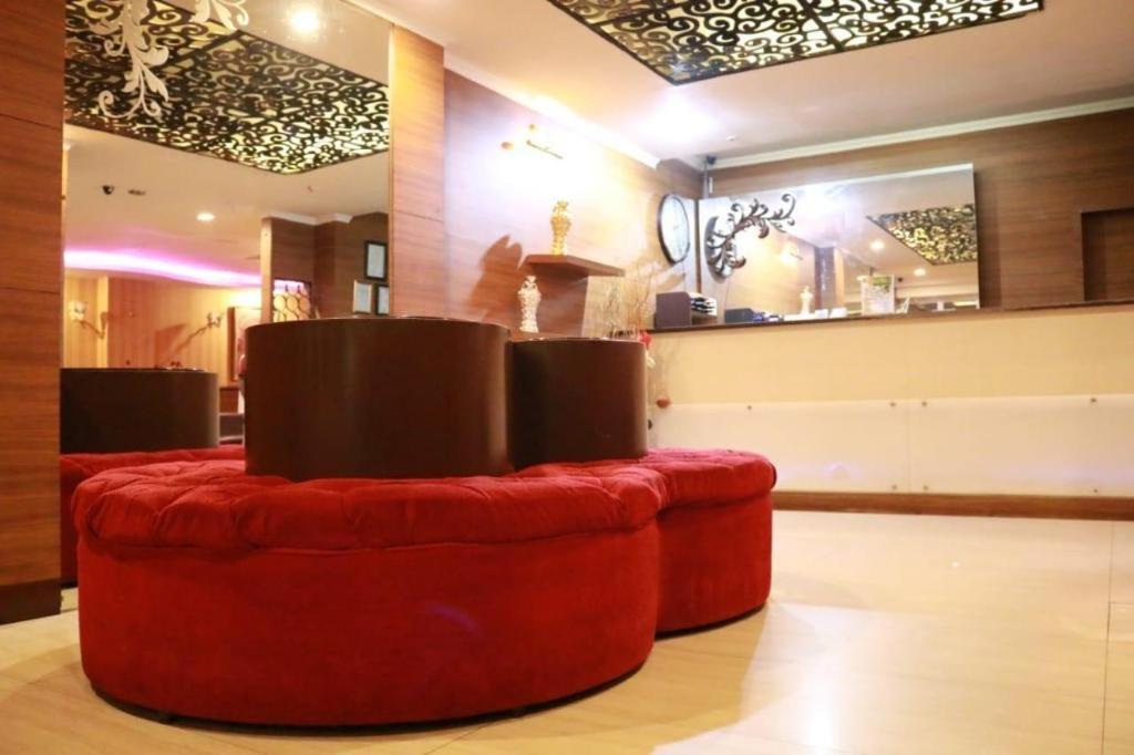 California Hotel Jakarta Ngoại thất bức ảnh