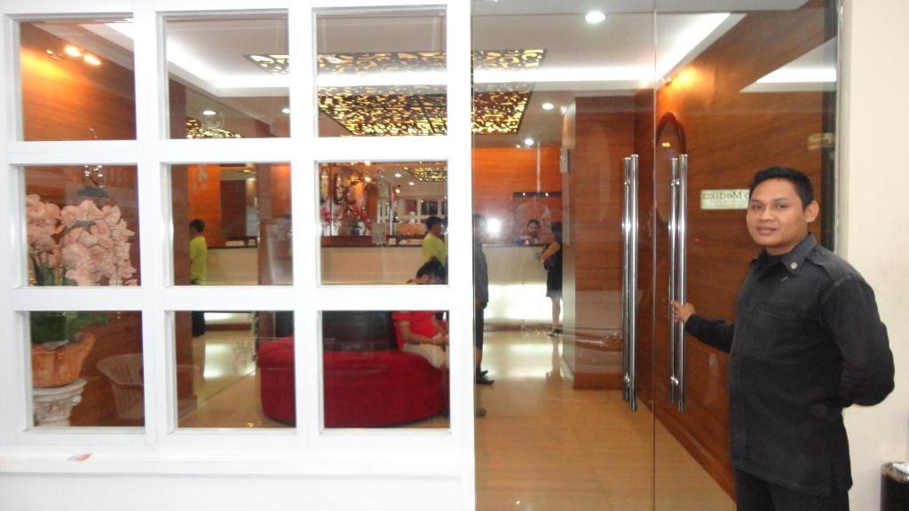California Hotel Jakarta Ngoại thất bức ảnh