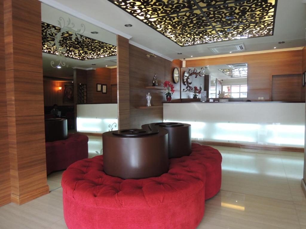 California Hotel Jakarta Ngoại thất bức ảnh