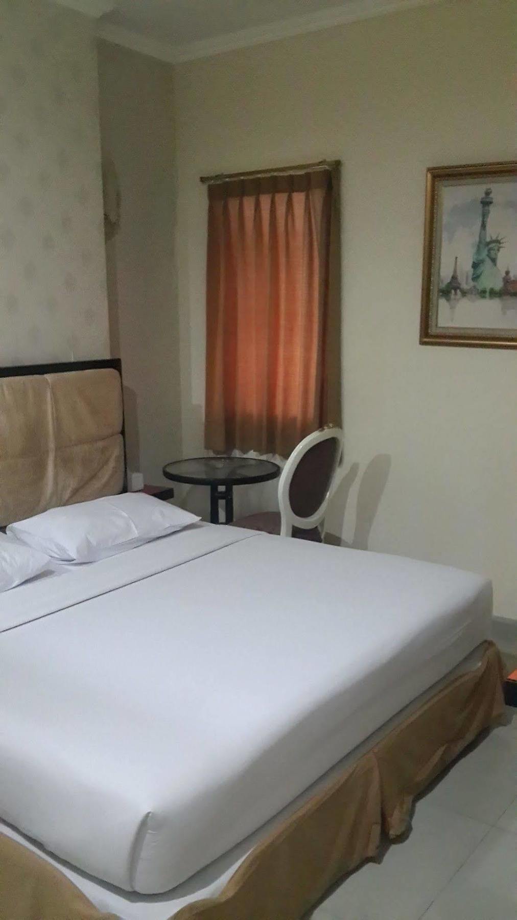 California Hotel Jakarta Ngoại thất bức ảnh