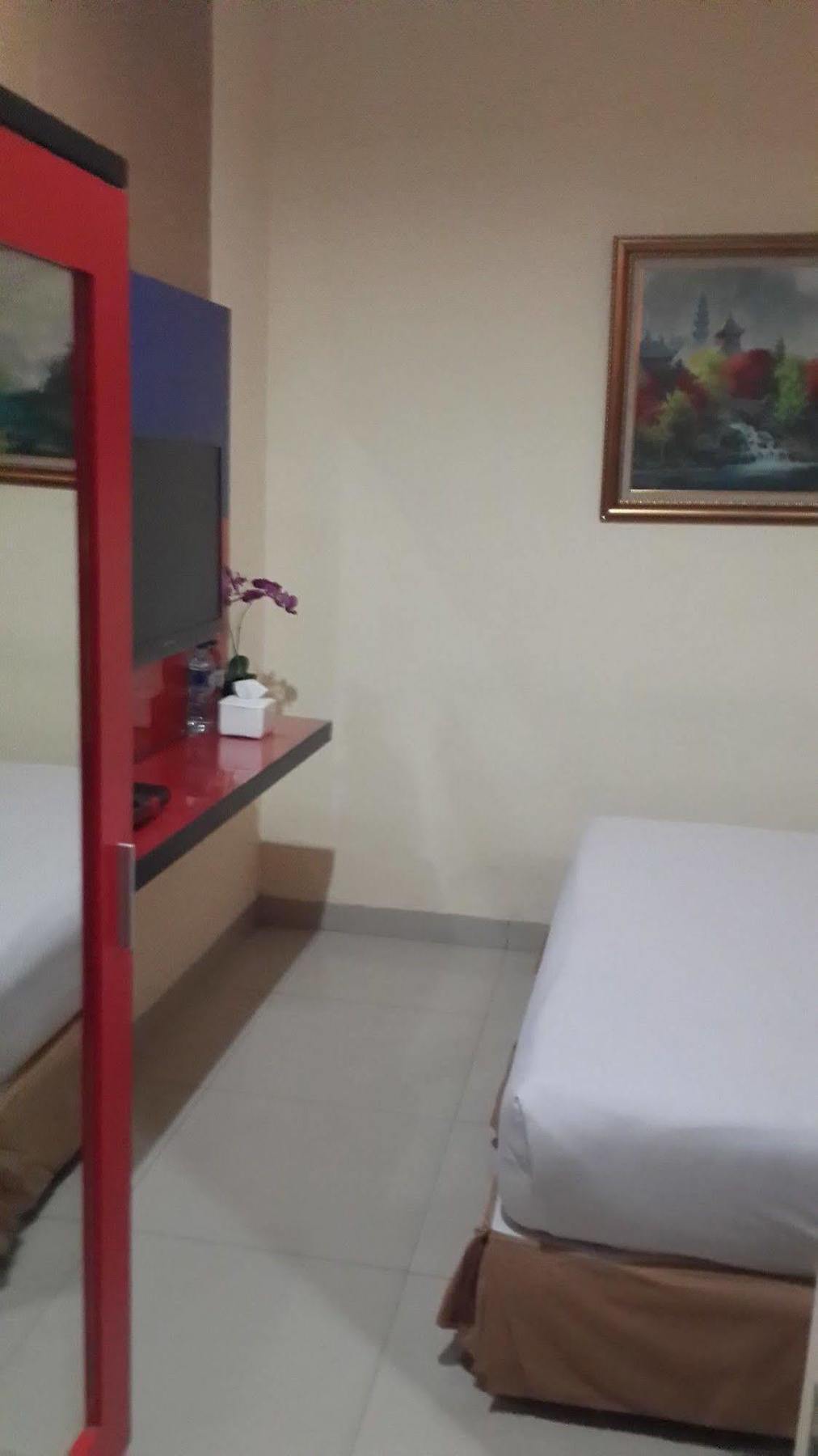 California Hotel Jakarta Ngoại thất bức ảnh